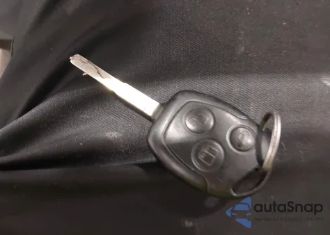 2013 Ford Fiesta Se z USA, uszkodzony, nr VIN 3FADP4EJ7DM119114